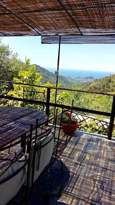 Agriturismo Osteria Du Barba Pe' - Casa Cassini بورديغيرا المظهر الخارجي الصورة